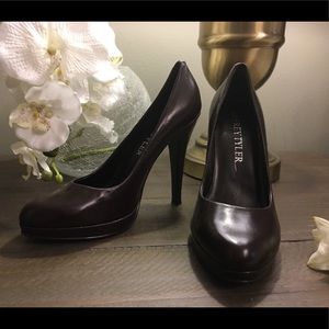 Jeffrey Tyler Women’s Shoes